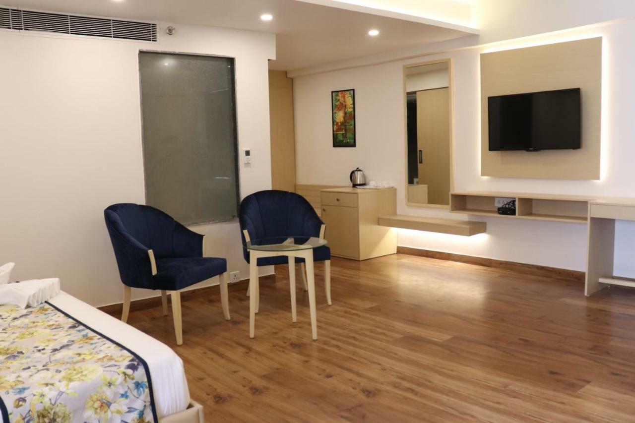 Hotel Le Amor Kota  Dış mekan fotoğraf
