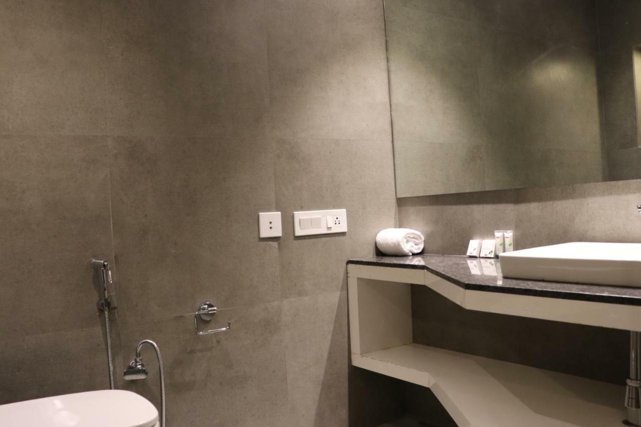 Hotel Le Amor Kota  Dış mekan fotoğraf