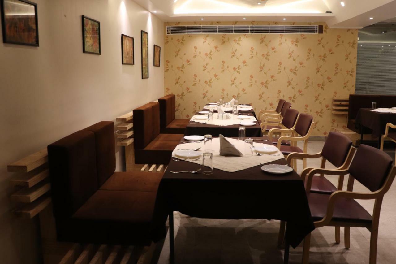 Hotel Le Amor Kota  Dış mekan fotoğraf