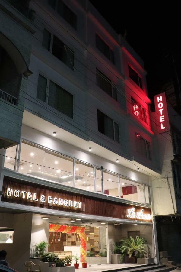 Hotel Le Amor Kota  Dış mekan fotoğraf